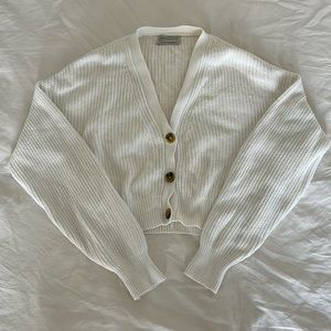 URBAN OUTFITTERS cropped knit sweater